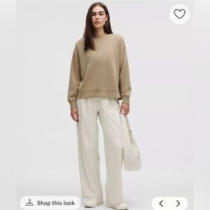 Lululemon Softstreme Crewneck Oversized Pullover in Sheer Oak